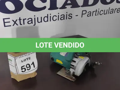 LOTE 591 - 01 SERRA MÁRMORE 220W MARCA SONGHE TOOLS.  (NO ESTADO) ATENÇÃO! FAZER A VISITAÇÃO ANTES DE ARREMATAR, NÃO SABEMOS SE FUNCIONA, LEILÃO NÃO TEM GARANTIA E NEM DEVOLUÇÃO, SUJEITO A POSSÍVEIS AVARIAS VISÍVEIS/OCULTAS E/OU AUSÊNCIA DE COMPONENTES.