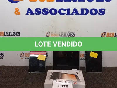 LOTE 173 - 01 TABLET APPLE 16G E 02 TABLETS LENOVO. (NO ESTADO) ATENÇÃO! FAZER A VISITAÇÃO ANTES DE ARREMATAR, NÃO SABEMOS SE FUNCIONA, LEILÃO NÃO TEM GARANTIA E NEM DEVOLUÇÃO, SUJEITO A POSSÍVEIS AVARIAS VISÍVEIS/OCULTAS E/OU AUSÊNCIA DE COMPONENTES.