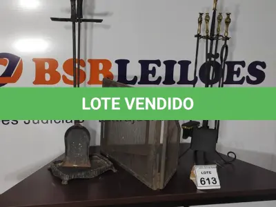 LOTE 613 - 01 KIT LAREIRA DE FERRO COMPLETO.  (NO ESTADO) ATENÇÃO! FAZER A VISITAÇÃO ANTES DE ARREMATAR, NÃO SABEMOS SE FUNCIONA, LEILÃO NÃO TEM GARANTIA E NEM DEVOLUÇÃO, SUJEITO A POSSÍVEIS AVARIAS VISÍVEIS/OCULTAS E/OU AUSÊNCIA DE COMPONENTES.
