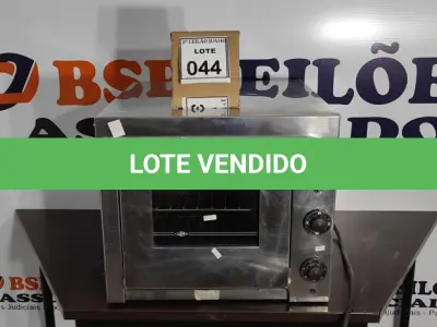 LOTE 044 - 01 FORNO ELÉTRICO INOX MARCA LAYR. (NO ESTADO) ATENÇÃO! FAZER A VISITAÇÃO ANTES DE ARREMATAR, NÃO SABEMOS SE FUNCIONA, LEILÃO NÃO TEM GARANTIA E NEM DEVOLUÇÃO, SUJEITO A POSSÍVEIS AVARIAS VISÍVEIS/OCULTAS E/OU AUSÊNCIA DE COMPONENTES.