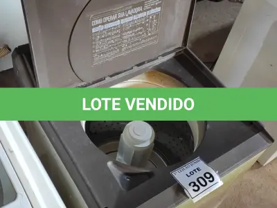 LOTE 360 - 01 MÁQUINA DE LAVAR MARCA BRASTEMP 5KG 220V. (NO ESTADO) ATENÇÃO! FAZER A VISITAÇÃO ANTES DE ARREMATAR, NÃO SABEMOS SE FUNCIONA. LEILÃO NÃO TEM GARANTIA E NEM DEVOLUÇÃO, SUJEITO A POSSÍVEIS AVARIAS VISÍVEIS/OCULTAS E/OU AUSÊNCIA DE COMPONENTES.