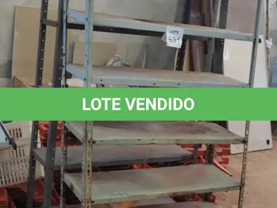 LOTE 631 - 01 ESTANTE DE AÇO COM 6 PRATELEIRAS E 01 ESTANTE DE AÇO COM 08 PRATELEIRAS. (NO ESTADO) ATENÇÃO! FAZER A VISITAÇÃO ANTES DE ARREMATAR, NÃO SABEMOS SE FUNCIONA, LEILÃO NÃO TEM GARANTIA E NEM DEVOLUÇÃO, SUJEITO A POSSÍVEIS AVARIAS VISÍVEIS/OCULTAS E/OU AUSÊNCIA DE COMPONENTES.