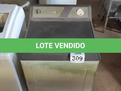 LOTE 360 - 01 MÁQUINA DE LAVAR MARCA BRASTEMP 5KG 220V. (NO ESTADO) ATENÇÃO! FAZER A VISITAÇÃO ANTES DE ARREMATAR, NÃO SABEMOS SE FUNCIONA. LEILÃO NÃO TEM GARANTIA E NEM DEVOLUÇÃO, SUJEITO A POSSÍVEIS AVARIAS VISÍVEIS/OCULTAS E/OU AUSÊNCIA DE COMPONENTES.