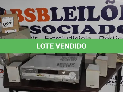 LOTE 027 - 01 HOME THEATHER PANASONIC. (NO ESTADO) ATENÇÃO! FAZER A VISITAÇÃO ANTES DE ARREMATAR, NÃO SABEMOS SE FUNCIONA. LEILÃO NÃO TEM GARANTIA E NEM DEVOLUÇÃO, SUJEITO A POSSÍVEIS AVARIAS VISÍVEIS/OCULTAS E/OU AUSÊNCIA DE COMPONENTES.