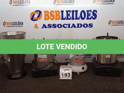 LOTE 193 - 03 BASES DE LIQUIDIFICADOR INDUSTRIAL E 01 COPO AVULSO. (NO ESTADO) ATENÇÃO! FAZER A VISITAÇÃO ANTES DE ARREMATAR, NÃO SABEMOS SE FUNCIONA, LEILÃO NÃO TEM GARANTIA E NEM DEVOLUÇÃO, SUJEITO A POSSÍVEIS AVARIAS VISÍVEIS/OCULTAS E/OU AUSÊNCIA DE COMPONENTES.