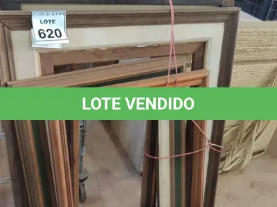 LOTE 620 - 06 MOLDURAS EM MADEIRA.  (NO ESTADO) ATENÇÃO! FAZER A VISITAÇÃO ANTES DE ARREMATAR, NÃO SABEMOS SE FUNCIONA, LEILÃO NÃO TEM GARANTIA E NEM DEVOLUÇÃO, SUJEITO A POSSÍVEIS AVARIAS VISÍVEIS/OCULTAS E/OU AUSÊNCIA DE COMPONENTES.