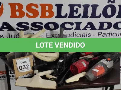 LOTE 032 - 01 LOTE COM VÁRIOS ASPIRADORES DE PÓ DE MÃO DE MARCAS E MODELOS DIVERSOS. (NO ESTADO) ATENÇÃO! FAZER A VISITAÇÃO ANTES DE ARREMATAR, NÃO SABEMOS SE FUNCIONA, LEILÃO NÃO TEM GARANTIA E NEM DEVOLUÇÃO, SUJEITO A POSSÍVEIS AVARIAS VISÍVEIS/OCULTAS E/OU AUSÊNCIA DE COMPONENTES.