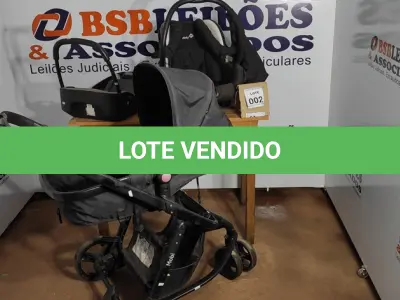 LOTE 002 - 01 CARRINHO DE BEBÊ COMPLETO COM SUPORTE PARA CARRO E BEBÊ CONFORTO. (NO ESTADO) ATENÇÃO! FAZER A VISITAÇÃO ANTES DE ARREMATAR, NÃO SABEMOS SE FUNCIONA, LEILÃO NÃO TEM GARANTIA E NEM DEVOLUÇÃO, SUJEITO A POSSÍVEIS AVARIAS VISÍVEIS/OCULTAS E/OU AUSÊNCIA DE COMPONENTES.