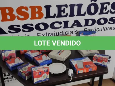 LOTE 096 - 01 LOTE COM LUMINÁRIAS DE LED DE EMBUTIR DECORLUX (NOVO). (NO ESTADO) ATENÇÃO! FAZER A VISITAÇÃO ANTES DE ARREMATAR, NÃO SABEMOS SE FUNCIONA. LEILÃO NÃO TEM GARANTIA E NEM DEVOLUÇÃO, SUJEITO A POSSÍVEIS AVARIAS VISÍVEIS/OCULTAS E/OU AUSÊNCIA DE COMPONENTES.