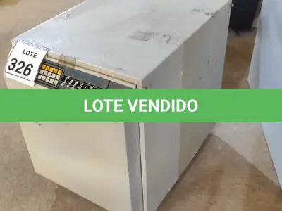 LOTE 326 - 01 NOBREAK SENOIDAL. NO ESTADO) ATENÇÃO! FAZER A VISITAÇÃO ANTES DE ARREMATAR, NÃO SABEMOS SE FUNCIONA, LEILÃO NÃO TEM GARANTIA E NEM DEVOLUÇÃO, SUJEITO A POSSÍVEIS AVARIAS VISÍVEIS/OCULTAS E/OU AUSÊNCIA DE COMPONENTES.