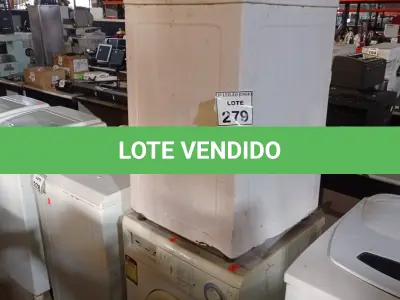 LOTE 350 - 01 MÁQUINA DE LAVAR MARCA BRASTEMP 220V E 01 MÁQUINA DE LAVAR MARCA ELETROLUX 5KG 220V. (NO ESTADO) ATENÇÃO! FAZER A VISITAÇÃO ANTES DE ARREMATAR, NÃO SABEMOS SE FUNCIONA. LEILÃO NÃO TEM GARANTIA E NEM DEVOLUÇÃO, SUJEITO A POSSÍVEIS AVARIAS VISÍVEIS/OCULTAS E/OU AUSÊNCIA DE COMPONENTES.