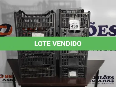 LOTE 430 - 10 CESTAS ORGANIZADORAS. (NO ESTADO) ATENÇÃO! FAZER A VISITAÇÃO ANTES DE ARREMATAR, NÃO SABEMOS SE FUNCIONA, LEILÃO NÃO TEM GARANTIA E NEM DEVOLUÇÃO, SUJEITO A POSSÍVEIS AVARIAS VISÍVEIS/OCULTAS E/OU AUSÊNCIA DE COMPONENTES.