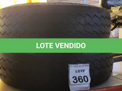 LOTE 360 - 02 PNEUS 225/75/16. (NO ESTADO) ATENÇÃO! FAZER A VISITAÇÃO ANTES DE ARREMATAR, NÃO SABEMOS SE FUNCIONA. LEILÃO NÃO TEM GARANTIA E NEM DEVOLUÇÃO, SUJEITO A POSSÍVEIS AVARIAS VISÍVEIS/OCULTAS E/OU AUSÊNCIA DE COMPONENTES.