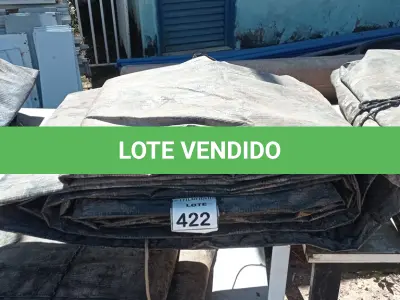 LOTE 422 - 01 LONA DE CAMINHÃO. (NO ESTADO) ATENÇÃO! FAZER A VISITAÇÃO ANTES DE ARREMATAR, NÃO SABEMOS SE FUNCIONA, LEILÃO NÃO TEM GARANTIA E NEM DEVOLUÇÃO, SUJEITO A POSSÍVEIS AVARIAS VISÍVEIS/OCULTAS E/OU AUSÊNCIA DE COMPONENTES.
