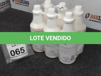 LOTE 065 - 06 LUSTRA MÓVEIS COM 1L CADA. (NO ESTADO) ATENÇÃO! FAZER A VISITAÇÃO ANTES DE ARREMATAR, NÃO SABEMOS SE FUNCIONA. LEILÃO NÃO TEM GARANTIA E NEM DEVOLUÇÃO, SUJEITO A POSSÍVEIS AVARIAS VISÍVEIS/OCULTAS E/OU AUSÊNCIA DE COMPONENTES.