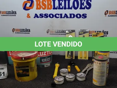 LOTE 361 - 01 LOTE COM FUNDO PREPARADOR DE PAREDES, ZARCÃO, SIKA E AGUARRÁS, ALICATE CRIMPA DOR, ALICATE MULTIUSO, ALICATE DE PRESSÃO E LINHAS PARA PEDREIRO. (NO ESTADO) ATENÇÃO! FAZER A VISITAÇÃO ANTES DE ARREMATAR, NÃO SABEMOS SE FUNCIONA. LEILÃO NÃO TEM GARANTIA E NEM DEVOLUÇÃO, SUJEITO A POSSÍVEIS AVARIAS VISÍVEIS/OCULTAS E/OU AUSÊNCIA DE COMPONENTES.