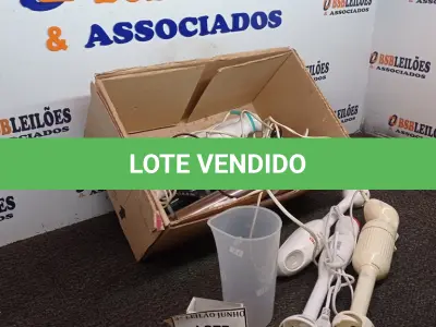 LOTE 240 - 01 LOTE COM VARIOS MIXERS. (NO ESTADO) ATENÇÃO! FAZER A VISITAÇÃO ANTES DE ARREMATAR, NÃO SABEMOS SE FUNCIONA, LEILÃO NÃO TEM GARANTIA E NEM DEVOLUÇÃO, SUJEITO A POSSÍVEIS AVARIAS VISÍVEIS/OCULTAS E/OU AUSÊNCIA DE COMPONENTES.