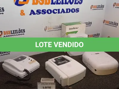 LOTE 237 - 01 PORTEIRO ELETRÔNICO, 02 FONTES PARA CERCA ELÉTRICA E 01 CENTRAL DE CERCA ELETRICA. (NO ESTADO) ATENÇÃO! FAZER A VISITAÇÃO ANTES DE ARREMATAR, NÃO SABEMOS SE FUNCIONA. LEILÃO NÃO TEM GARANTIA E NEM DEVOLUÇÃO, SUJEITO A POSSÍVEIS AVARIAS VISÍVEIS/OCULTAS E/OU AUSÊNCIA DE COMPONENTES.