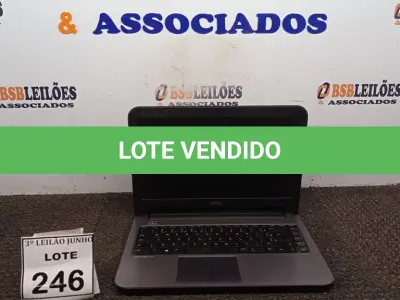 LOTE 246 - 01 NOTEBOOK MARCA DELL. (NO ESTADO) ATENÇÃO! FAZER A VISITAÇÃO ANTES DE ARREMATAR, NÃO SABEMOS SE FUNCIONA, LEILÃO NÃO TEM GARANTIA E NEM DEVOLUÇÃO, SUJEITO A POSSÍVEIS AVARIAS VISÍVEIS/OCULTAS E/OU AUSÊNCIA DE COMPONENTES.