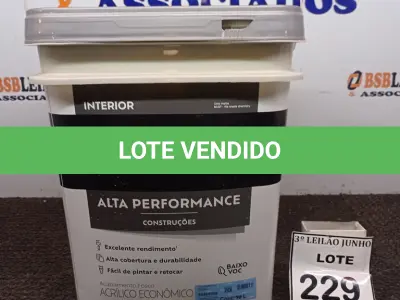 LOTE 229 - 01 GALÃO DE TINTA SUVINIL DE 18L PARA INTERIORES ACABAMENTO FOSCO BRANCO. (NOVO) (NO ESTADO) ATENÇÃO! FAZER A VISITAÇÃO ANTES DE ARREMATAR, NÃO SABEMOS SE FUNCIONA. LEILÃO NÃO TEM GARANTIA E NEM DEVOLUÇÃO, SUJEITO A POSSÍVEIS AVARIAS VISÍVEIS/OCULTAS E/OU AUSÊNCIA DE COMPONENTES.