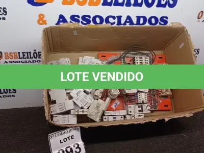 LOTE 293 - 01 LOTE COM VÁRIOS DISJUNTORES DE TAMANHOS E MODELOS DIVERSOS. (NO ESTADO) ATENÇÃO! FAZER A VISITAÇÃO ANTES DE ARREMATAR, NÃO SABEMOS SE FUNCIONA, LEILÃO NÃO TEM GARANTIA E NEM DEVOLUÇÃO, SUJEITO A POSSÍVEIS AVARIAS VISÍVEIS/OCULTAS E/OU AUSÊNCIA DE COMPONENTES.