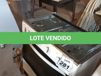 LOTE 281 - 01 LIQUIDIFICADOR INDUSTRIAL E 01 FOGÃO 5 BOCAS MARCA ESMALTEC. (NO ESTADO) ATENÇÃO! FAZER A VISITAÇÃO ANTES DE ARREMATAR, NÃO SABEMOS SE FUNCIONA. LEILÃO NÃO TEM GARANTIA E NEM DEVOLUÇÃO, SUJEITO A POSSÍVEIS AVARIAS VISÍVEIS/OCULTAS E/OU AUSÊNCIA DE COMPONENTES.