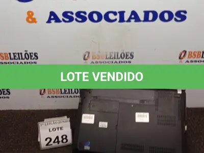 LOTE 248 - 01 NOTEBOOK MARCA LENOVO. (NO ESTADO) ATENÇÃO! FAZER A VISITAÇÃO ANTES DE ARREMATAR, NÃO SABEMOS SE FUNCIONA, LEILÃO NÃO TEM GARANTIA E NEM DEVOLUÇÃO, SUJEITO A POSSÍVEIS AVARIAS VISÍVEIS/OCULTAS E/OU AUSÊNCIA DE COMPONENTES.