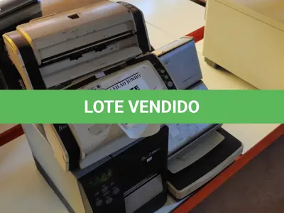 LOTE 359 - 01 IMPRESSORA DE ETIQUETA MARCA ZEBRA E 07 SCANNERS. (NO ESTADO) ATENÇÃO! FAZER A VISITAÇÃO ANTES DE ARREMATAR, NÃO SABEMOS SE FUNCIONA, LEILÃO NÃO TEM GARANTIA E NEM DEVOLUÇÃO, SUJEITO A POSSÍVEIS AVARIAS VISÍVEIS/OCULTAS E/OU AUSÊNCIA DE COMPONENTES.