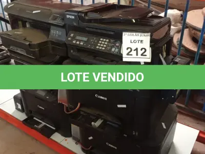LOTE 212 - 06 IMPRESSORAS DE MARCAS E MODELOS DIVERSOS. (NO ESTADO) ATENÇÃO! FAZER A VISITAÇÃO ANTES DE ARREMATAR, NÃO SABEMOS SE FUNCIONA, LEILÃO NÃO TEM GARANTIA E NEM DEVOLUÇÃO, SUJEITO A POSSÍVEIS AVARIAS VISÍVEIS/OCULTAS E/OU AUSÊNCIA DE COMPONENTES.