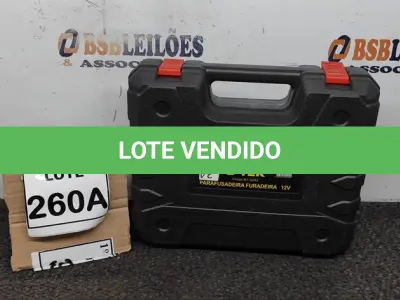 LOTE 260 - PARAFUSADEIRA   BTEK 12V COM MALETA E ACESSÓRIOS. (NO ESTADO) ATENÇÃO! FAZER A VISITAÇÃO ANTES DE ARREMATAR, NÃO SABEMOS SE FUNCIONA, LEILÃO NÃO TEM GARANTIA E NEM DEVOLUÇÃO, SUJEITO A POSSÍVEIS AVARIAS VISÍVEIS/OCULTAS E/OU AUSÊNCIA DE COMPONENTES.