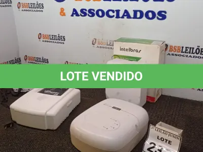 LOTE 237 - 01 PORTEIRO ELETRÔNICO, 02 FONTES PARA CERCA ELÉTRICA E 01 CENTRAL DE CERCA ELETRICA. (NO ESTADO) ATENÇÃO! FAZER A VISITAÇÃO ANTES DE ARREMATAR, NÃO SABEMOS SE FUNCIONA. LEILÃO NÃO TEM GARANTIA E NEM DEVOLUÇÃO, SUJEITO A POSSÍVEIS AVARIAS VISÍVEIS/OCULTAS E/OU AUSÊNCIA DE COMPONENTES.