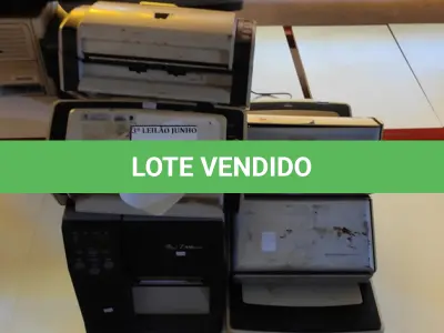 LOTE 359 - 01 IMPRESSORA DE ETIQUETA MARCA ZEBRA E 07 SCANNERS. (NO ESTADO) ATENÇÃO! FAZER A VISITAÇÃO ANTES DE ARREMATAR, NÃO SABEMOS SE FUNCIONA, LEILÃO NÃO TEM GARANTIA E NEM DEVOLUÇÃO, SUJEITO A POSSÍVEIS AVARIAS VISÍVEIS/OCULTAS E/OU AUSÊNCIA DE COMPONENTES.