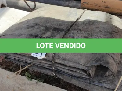 LOTE 334 - 01 LONA DE CAMINHÃO. (NO ESTADO) ATENÇÃO! FAZER A VISITAÇÃO ANTES DE ARREMATAR, NÃO SABEMOS SE FUNCIONA, LEILÃO NÃO TEM GARANTIA E NEM DEVOLUÇÃO, SUJEITO A POSSÍVEIS AVARIAS VISÍVEIS/OCULTAS E/OU AUSÊNCIA DE COMPONENTES.