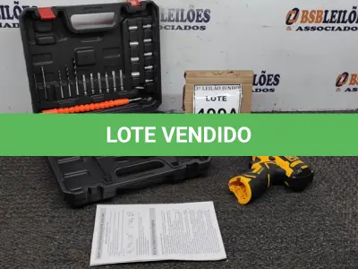 LOTE 400 - PARAFUSADEIRA   BTEK 12V COM MALETA E ACESSÓRIOS. (NO ESTADO) ATENÇÃO! FAZER A VISITAÇÃO ANTES DE ARREMATAR, NÃO SABEMOS SE FUNCIONA, LEILÃO NÃO TEM GARANTIA E NEM DEVOLUÇÃO, SUJEITO A POSSÍVEIS AVARIAS VISÍVEIS/OCULTAS E/OU AUSÊNCIA DE COMPONENTES. 