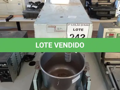 LOTE 242 - 01 BATEDEIRA INDUSTRIAL BRAESI INCOMPLETA. (NO ESTADO) ATENÇÃO! FAZER A VISITAÇÃO ANTES DE ARREMATAR, NÃO SABEMOS SE FUNCIONA, LEILÃO NÃO TEM GARANTIA E NEM DEVOLUÇÃO, SUJEITO A POSSÍVEIS AVARIAS VISÍVEIS/OCULTAS E/OU AUSÊNCIA DE COMPONENTES.