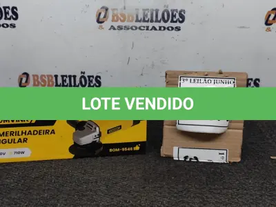 LOTE 055 - ESMERILHADEIRA ANGULAR 220V 710W  ACESSÓRIOS 1CHAVE 1PROTETOR 1MANOPLA. (NO ESTADO) ATENÇÃO! FAZER A VISITAÇÃO ANTES DE ARREMATAR, NÃO SABEMOS SE FUNCIONA, LEILÃO NÃO TEM GARANTIA E NEM DEVOLUÇÃO, SUJEITO A POSSÍVEIS AVARIAS VISÍVEIS/OCULTAS E/OU AUSÊNCIA DE COMPONENTES. 