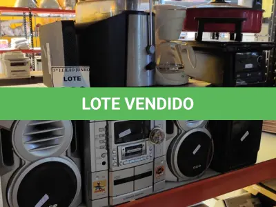 LOTE 366 - 01 CPU, 01 NOTEBOOK, 01 SOM COM 02 CAIXAS 01 PANELA ELÉTRICA, 01 CAFETEIRA E 01 JUICE WALITA (NO ESTADO) ATENÇÃO! FAZER A VISITAÇÃO ANTES DE ARREMATAR, NÃO SABEMOS SE FUNCIONA, LEILÃO NÃO TEM GARANTIA E NEM DEVOLUÇÃO, SUJEITO A POSSÍVEIS AVARIAS VISÍVEIS/OCULTAS E/OU AUSÊNCIA DE COMPONENTES.