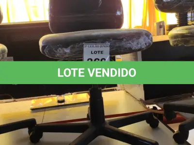 LOTE 369 - 01 CADEIRA PARA ESCRITÓRIO. (NO ESTADO) ATENÇÃO! FAZER A VISITAÇÃO ANTES DE ARREMATAR, NÃO SABEMOS SE FUNCIONA, LEILÃO NÃO TEM GARANTIA E NEM DEVOLUÇÃO, SUJEITO A POSSÍVEIS AVARIAS VISÍVEIS/OCULTAS E/OU AUSÊNCIA DE COMPONENTES.