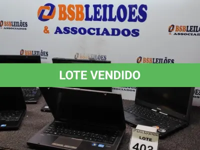 LOTE 403 - 05 NOTEBOOKS DE MARCAS E MODELOS DIVERSOS PARA RETIRADA DE PEÇAS. (NO ESTADO) ATENÇÃO! FAZER A VISITAÇÃO ANTES DE ARREMATAR, NÃO SABEMOS SE FUNCIONA, LEILÃO NÃO TEM GARANTIA E NEM DEVOLUÇÃO, SUJEITO A POSSÍVEIS AVARIAS VISÍVEIS/OCULTAS E/OU AUSÊNCIA DE COMPONENTES.