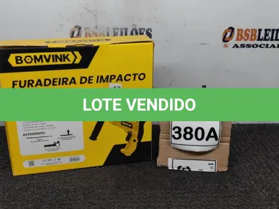 LOTE 380 - FURADEIRA DE IMPACTO 220V 500W ACESSÓRIOS RÉGUA DE POSICIONAMENTO CHAVE E ALÇA . (NO ESTADO) ATENÇÃO! FAZER A VISITAÇÃO ANTES DE ARREMATAR, NÃO SABEMOS SE FUNCIONA, LEILÃO NÃO TEM GARANTIA E NEM DEVOLUÇÃO, SUJEITO A POSSÍVEIS AVARIAS VISÍVEIS/OCULTAS E/OU AUSÊNCIA DE COMPONENTES.