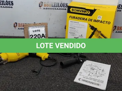 LOTE 220 - FURADEIRA DE IMPACTO 220V 500W ACESSÓRIOS RÉGUA DE POSICIONAMENTO CHAVE E ALÇA. (NO ESTADO) ATENÇÃO! FAZER A VISITAÇÃO ANTES DE ARREMATAR, NÃO SABEMOS SE FUNCIONA, LEILÃO NÃO TEM GARANTIA E NEM DEVOLUÇÃO, SUJEITO A POSSÍVEIS AVARIAS VISÍVEIS/OCULTAS E/OU AUSÊNCIA DE COMPONENTES. 