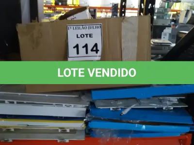LOTE 114 - 01 LOTE COM VÁRIAS LUMINÁRIAS LED DE EMBUTIR E DIVERSOS REATORES DE LÂMPADA E LUMINÁRIAS SOLAR. (NO ESTADO) ATENÇÃO! FAZER A VISITAÇÃO ANTES DE ARREMATAR, NÃO SABEMOS SE FUNCIONA. LEILÃO NÃO TEM GARANTIA E NEM DEVOLUÇÃO, SUJEITO A POSSÍVEIS AVARIAS VISÍVEIS/OCULTAS E/OU AUSÊNCIA DE COMPONENTES.