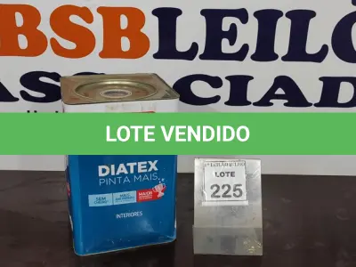 LOTE 225 - 01 LATA DE TINTA PARA INTERIORES IQUINE DIATEX BASE P ACRÍLICO FOSCO 18 L. (NOVO) (NO ESTADO) ATENÇÃO! FAZER A VISITAÇÃO ANTES DE ARREMATAR, NÃO SABEMOS SE FUNCIONA. LEILÃO NÃO TEM GARANTIA E NEM DEVOLUÇÃO, SUJEITO A POSSÍVEIS AVARIAS VISÍVEIS/OCULTAS E/OU AUSÊNCIA DE COMPONENTES.