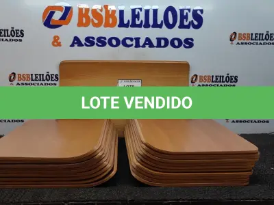 LOTE 112 - 20 MADEIRAS.  (NO ESTADO) ATENÇÃO! FAZER A VISITAÇÃO ANTES DE ARREMATAR, NÃO SABEMOS SE FUNCIONA. LEILÃO NÃO TEM GARANTIA E NEM DEVOLUÇÃO, SUJEITO A POSSÍVEIS AVARIAS VISÍVEIS/OCULTAS E/OU AUSÊNCIA DE COMPONENTES.