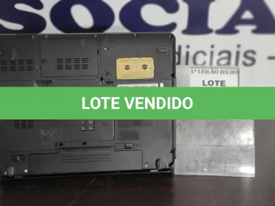 LOTE 070 - 01 NOTEBOOK MARCA VECTOR.  (NO ESTADO) ATENÇÃO! FAZER A VISITAÇÃO ANTES DE ARREMATAR, NÃO SABEMOS SE FUNCIONA. LEILÃO NÃO TEM GARANTIA E NEM DEVOLUÇÃO, SUJEITO A POSSÍVEIS AVARIAS VISÍVEIS/OCULTAS E/OU AUSÊNCIA DE COMPONENTES.