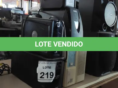 LOTE 219 - 01 ESTABILIZADOR E 04 NOBREAKS DE MARCAS E MODELOS DIVERSOS. (NO ESTADO) ATENÇÃO! FAZER A VISITAÇÃO ANTES DE ARREMATAR, NÃO SABEMOS SE FUNCIONA. LEILÃO NÃO TEM GARANTIA E NEM DEVOLUÇÃO, SUJEITO A POSSÍVEIS AVARIAS VISÍVEIS/OCULTAS E/OU AUSÊNCIA DE COMPONENTES.