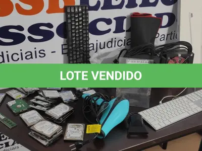LOTE 049 - 02 FONTES PARA PC E PERIFÉRICOS DIVERSOS.  (NO ESTADO) ATENÇÃO! FAZER A VISITAÇÃO ANTES DE ARREMATAR, NÃO SABEMOS SE FUNCIONA. LEILÃO NÃO TEM GARANTIA E NEM DEVOLUÇÃO, SUJEITO A POSSÍVEIS AVARIAS VISÍVEIS/OCULTAS E/OU AUSÊNCIA DE COMPONENTES.