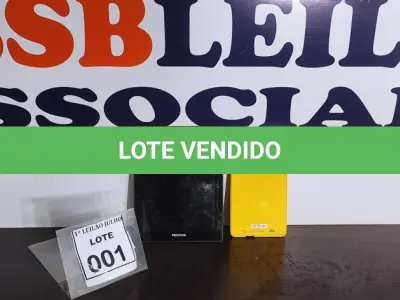 LOTE 001 - 02 TABLETS SENDO 01 MARCA POSITIVO E 01 MARCA CCE. (NO ESTADO) ATENÇÃO! FAZER A VISITAÇÃO ANTES DE ARREMATAR, NÃO SABEMOS SE FUNCIONA. LEILÃO NÃO TEM GARANTIA E NEM DEVOLUÇÃO, SUJEITO A POSSÍVEIS AVARIAS VISÍVEIS/OCULTAS E/OU AUSÊNCIA DE COMPONENTES.