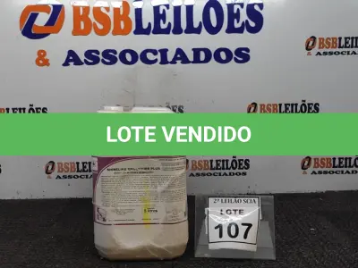 LOTE 107 - 02 REMOVEDORES DE CERA E ACABAMENTOS COM 5L CADA. (NO ESTADO) ATENÇÃO! FAZER A VISITAÇÃO ANTES DE ARREMATAR, NÃO SABEMOS SE FUNCIONA. LEILÃO NÃO TEM GARANTIA E NEM DEVOLUÇÃO, SUJEITO A POSSÍVEIS AVARIAS VISÍVEIS/OCULTAS E/OU AUSÊNCIA DE COMPONENTES.