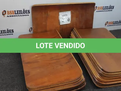 LOTE 096 - 20 MADEIRAS.  (NO ESTADO) ATENÇÃO! FAZER A VISITAÇÃO ANTES DE ARREMATAR, NÃO SABEMOS SE FUNCIONA. LEILÃO NÃO TEM GARANTIA E NEM DEVOLUÇÃO, SUJEITO A POSSÍVEIS AVARIAS VISÍVEIS/OCULTAS E/OU AUSÊNCIA DE COMPONENTES.